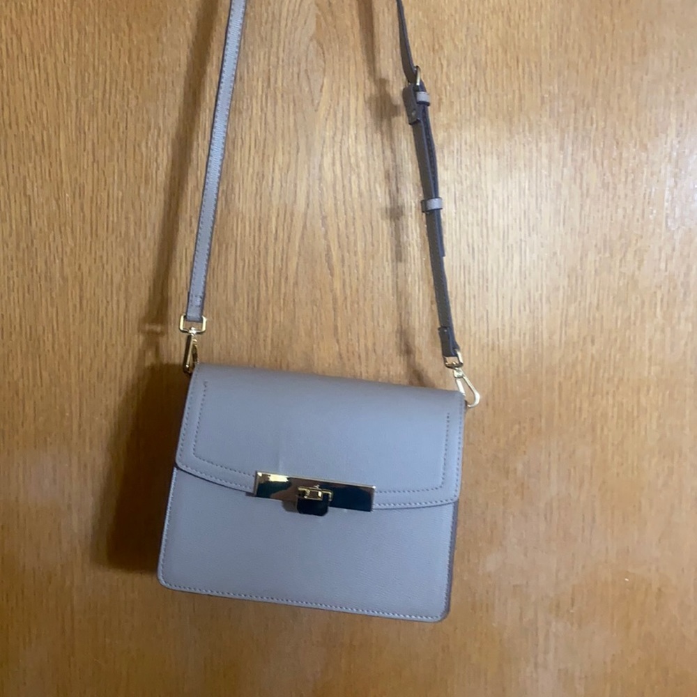 Nice purse, used once